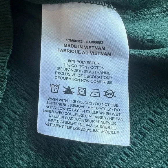 NIKE Yoga Women's Tank top size medium Knit top In dark Green, CU6321-397 - Picture 6 of 9